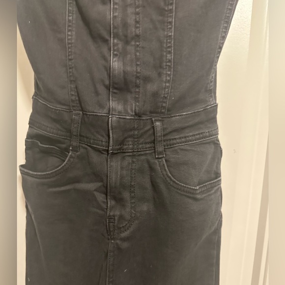 Nasty Gal, 4, body con bandeau black denim jumpsuit (runs small in my opinion) - Picture 4 of 8
